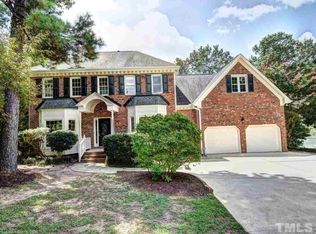 7 Allen Moore Ct, Durham, NC 27703