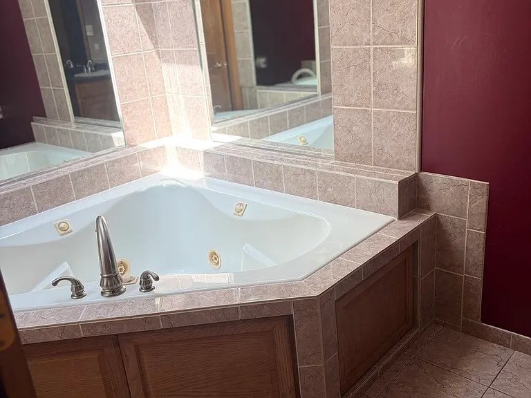 14310 Mallard Dr — Photo 18