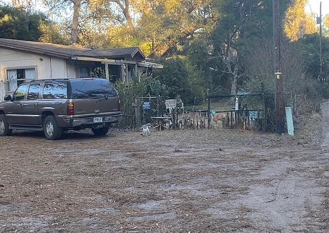 1st image of 15137 NE 141st Street