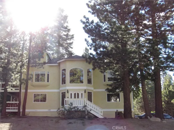 266 Holiday Vista Dr, Mammoth Lakes, CA 93546