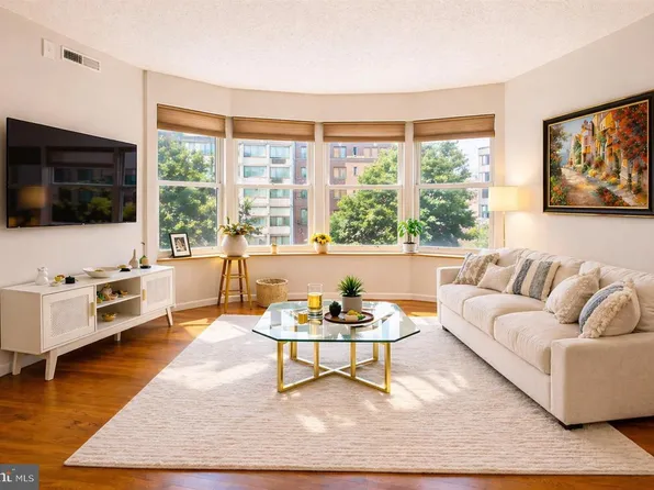 1111 11th St APT 304, Washington, DC 20001