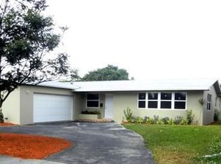 9241 SW 66th St, Miami, FL 33173