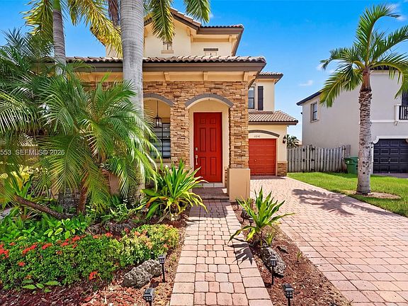 4th image of 11242 SW 242nd St