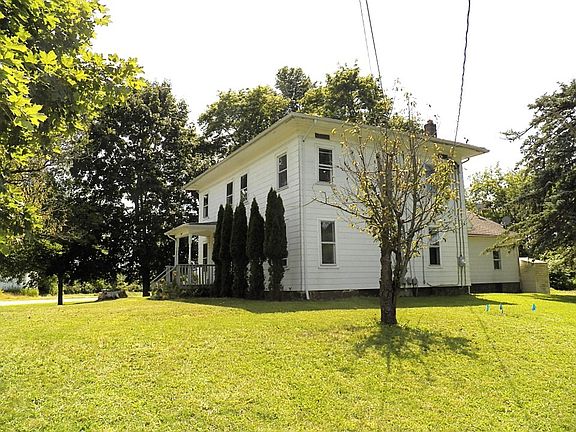 2nd image of 1190 Paul Rd