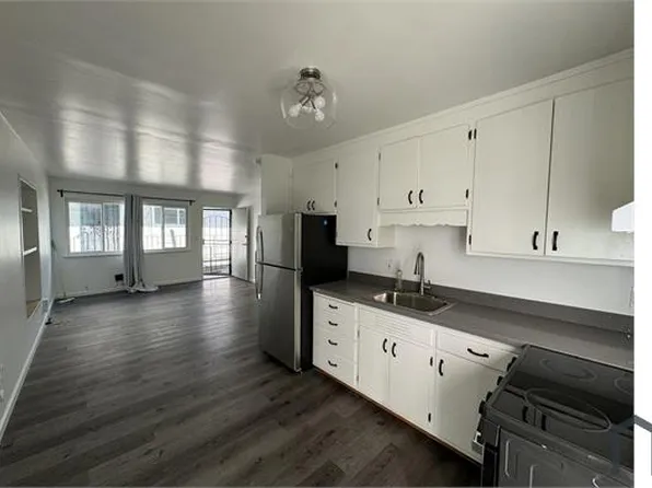 4800 Daisy St, Oakland, CA 94619