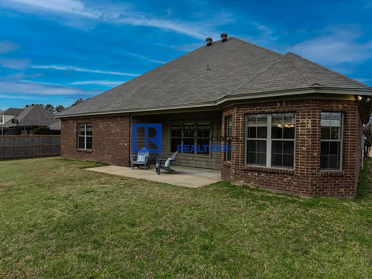 125 Mason Way — Photo 43
