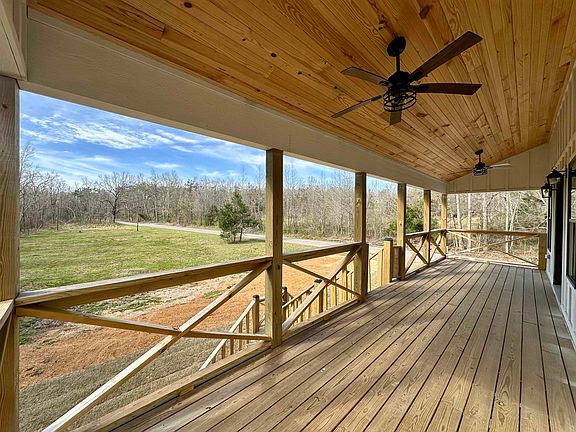 2nd image of 3840 Federal Rd