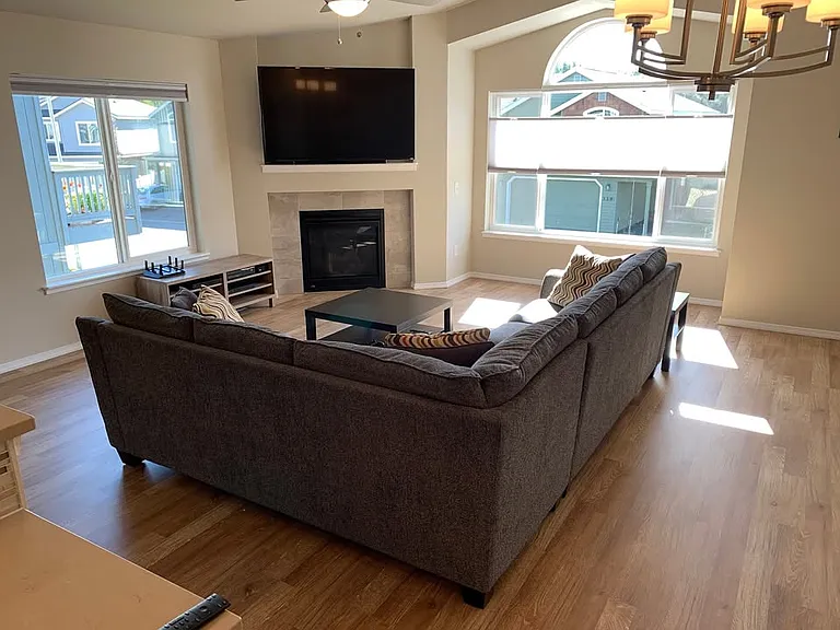344 Skwentna Dr — Photo 6