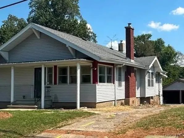 1007 N Main Street, Salem, IN 47167