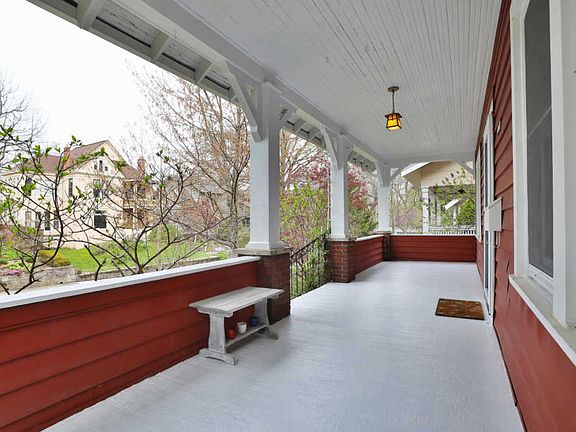3rd image of 2592 Glen Echo Dr