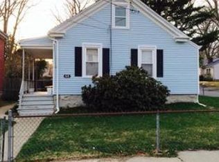 44 Charlotte St, Fall River, MA 02720