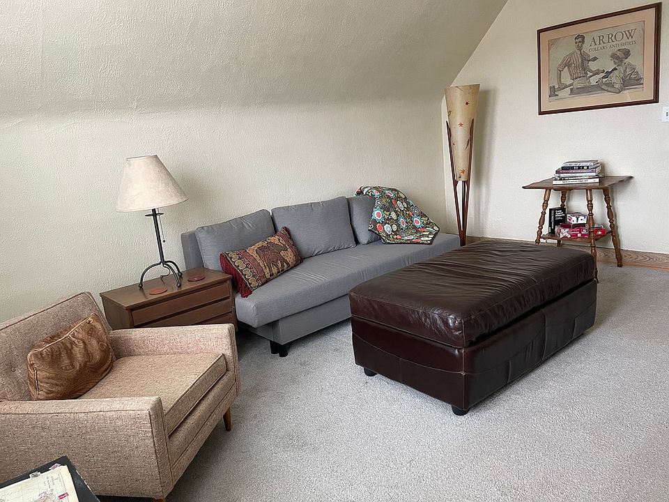 Living room.