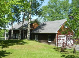 7 Preston Rd, Wilton, ME 04294