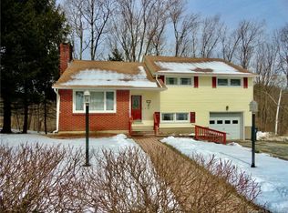 49 Felicity Ln, Torrington, CT 06790
