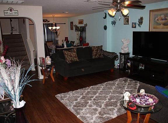 5th image of 12812 Saint Thomas Dr