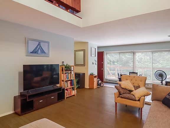 4th image of 11206 S Cottonwood Dr #2