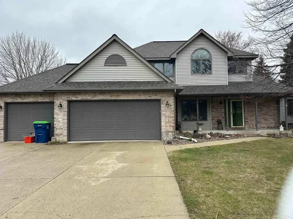 4225 Woodview Dr E, Saginaw, MI 48603