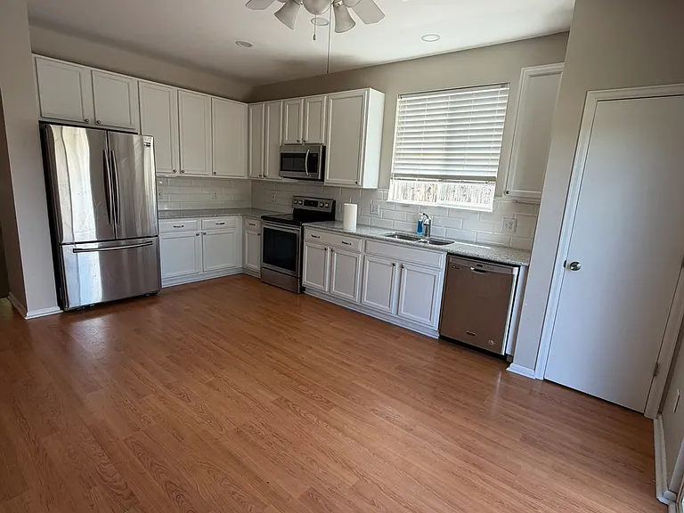 20475 E Lehigh Pl — Photo 6