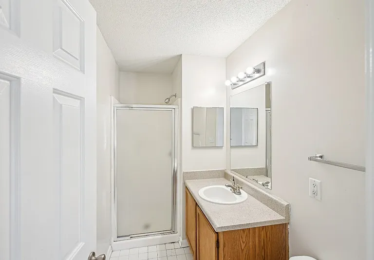 SouthOaks_Classic_Bathroom_062624_web