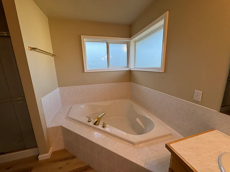 214 195th Pl SW — Photo 20