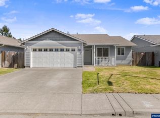 763 NW Lone Tree St, Albany, OR 97321