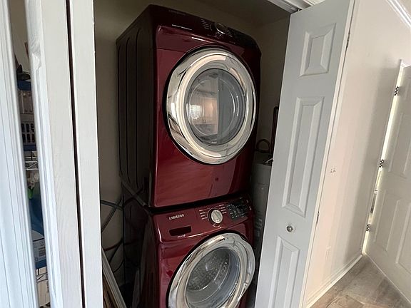 4th image of 3057 Camelliawood Cir E