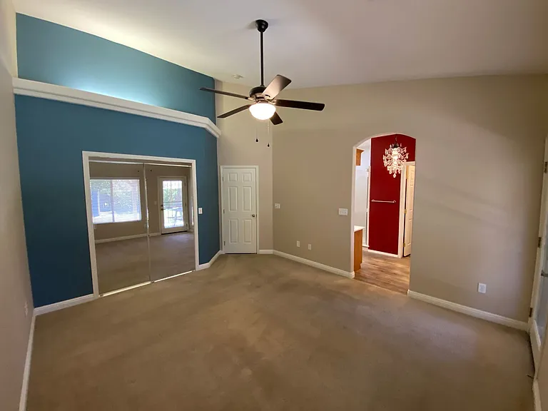 2643 W Oakridge Ave — Photo 13