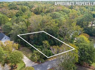 36 Fairway Dr, Kitty Hawk, NC 27949