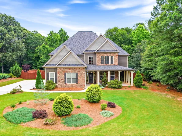 155 Cody Trl, Senoia, GA 30276