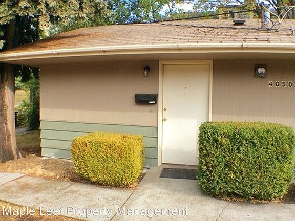 3rd image of 4050 5th Ave NE APT 3