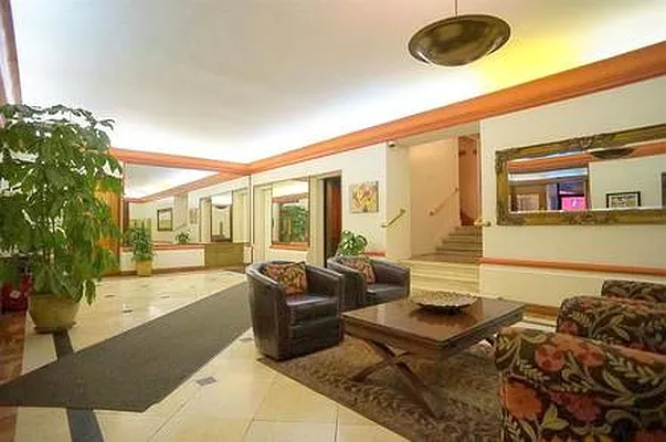 Rented by Avenues Real Estate | media 25