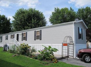 30 Opal Dr, Lititz, PA 17543