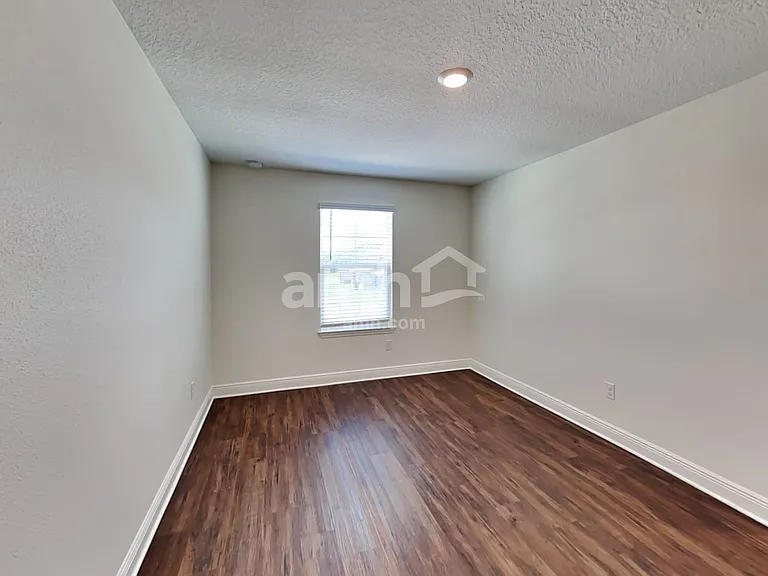 22565 Bellini Cir — Photo 20