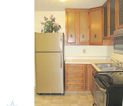 2nd image of 3308 Argyll Dr