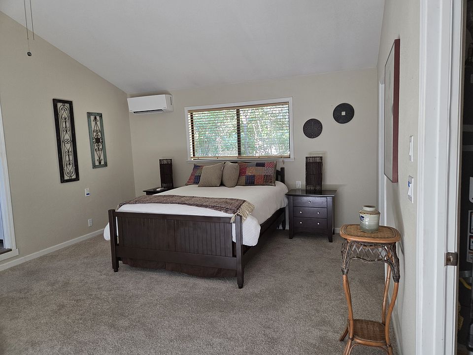 1st image of 8617 Reecemar Ave