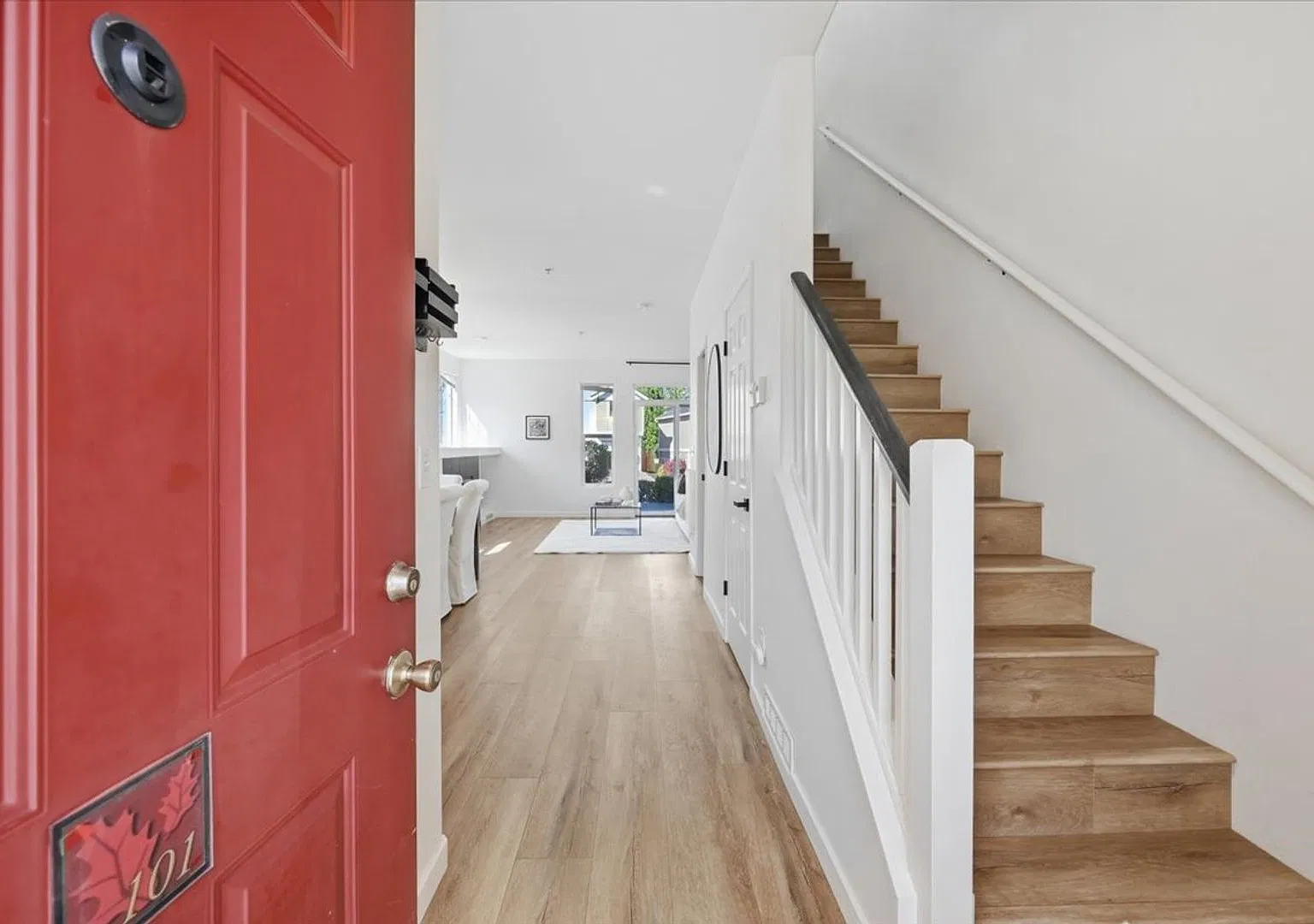 2Bd/1.5Ba Lynnwood Townhome — Photo 2