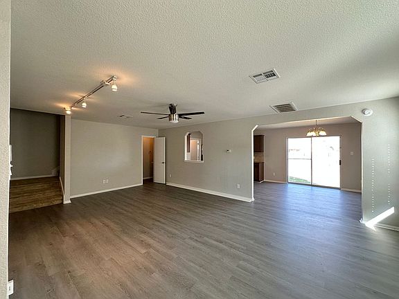 2nd image of 607 Perseus Dr