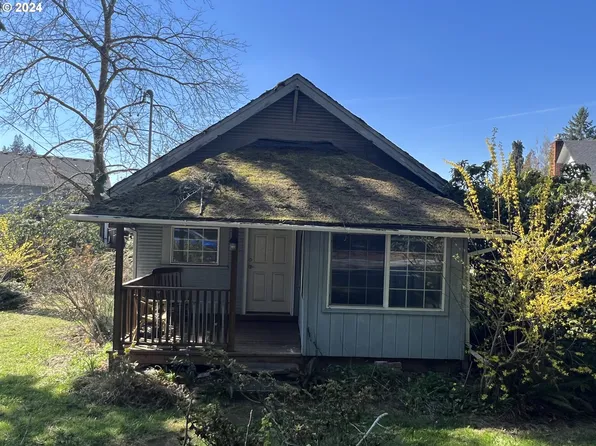 18107 SE River Rd, Milwaukie, OR 97267