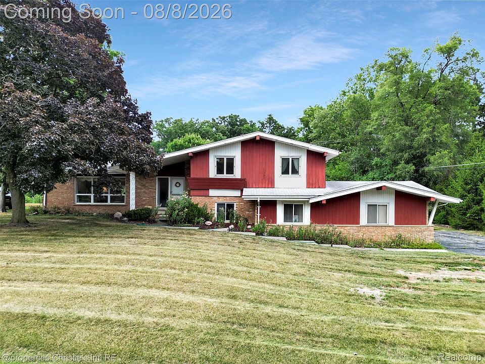 1st image of 1342 Lake Crescent Dr