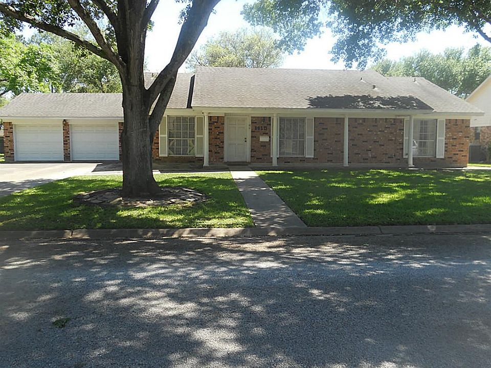 1st image of 1115 Meadow Creek Dr