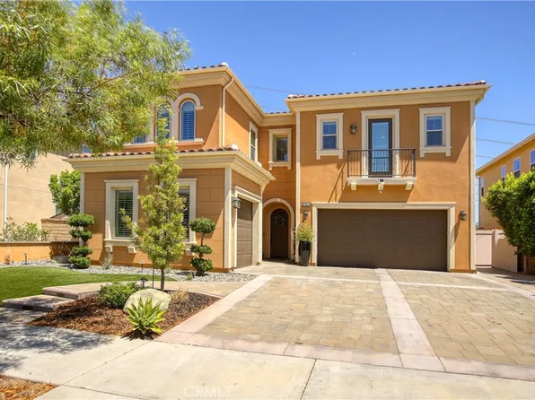 27624 Camellia Dr, Santa Clarita, CA 91350