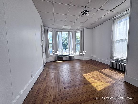 3rd image of 1 Newhall St #1