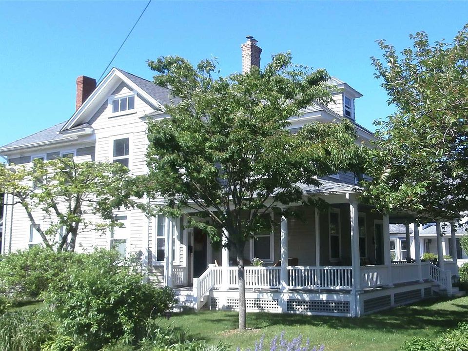 1st image of 184 Central Ave