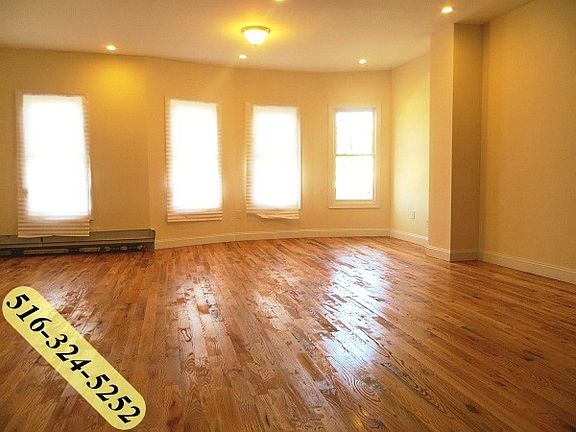 2nd image of 1729 Garfield St #2