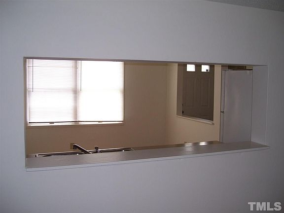 4th image of 7714 Kelley Ct