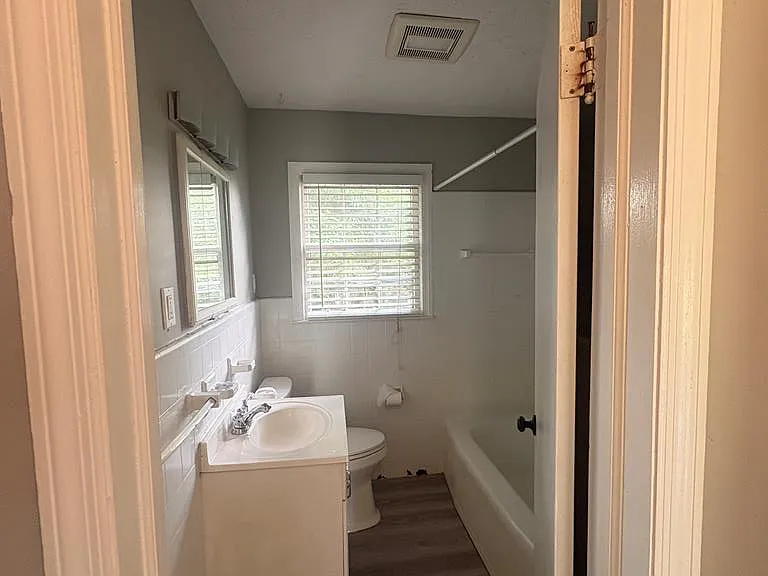 3927 Austin Dr — Photo 5