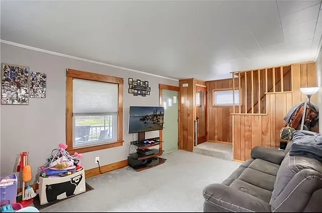 543 Wengler Ave — Photo 13