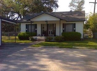 1306 Helena Ave, Nederland, TX 77627