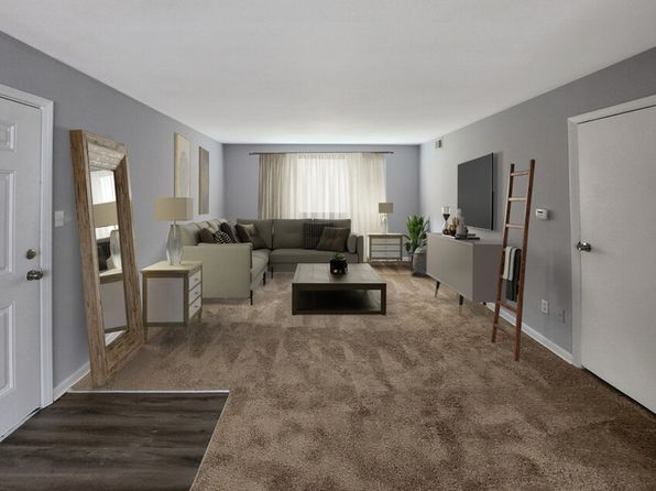 9060 E 39th Pl #1B-1BA-680SQFT