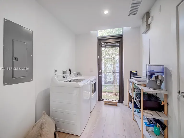8660 Arboretum Ln — Photo 39